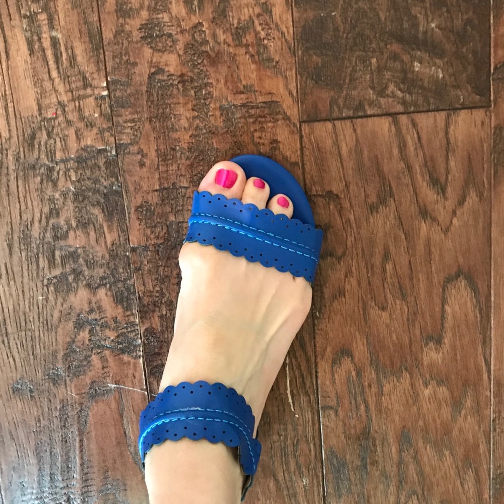 Blue scalloped sandals